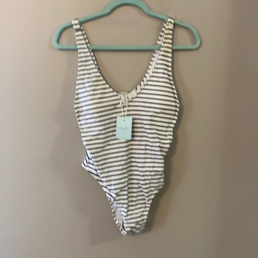 Bath-suit